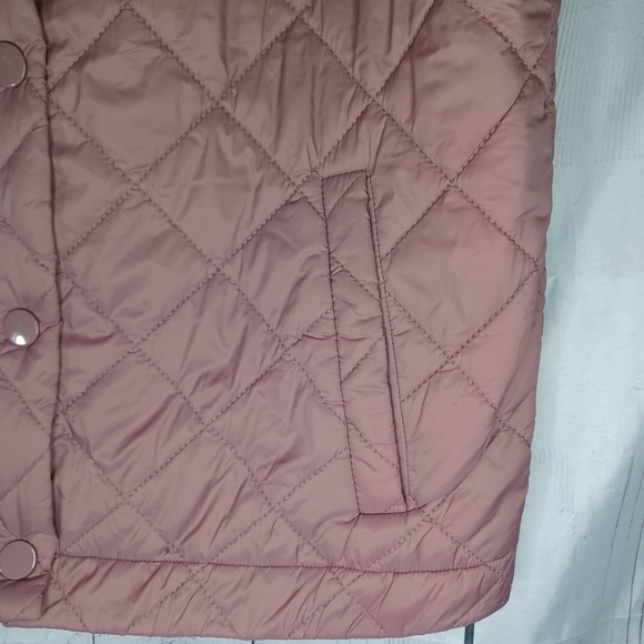 Victoria's Secret Pink Full Zip Quilted Vest - Picture 4 of 13